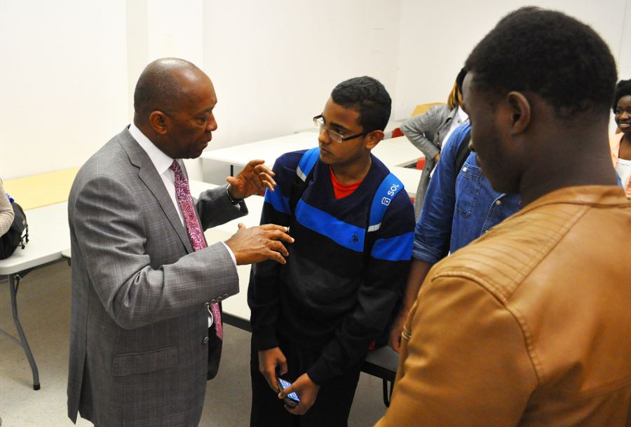 Photo Gallery: New Houston Mayor Sylvester Turner visits Bellaire High School