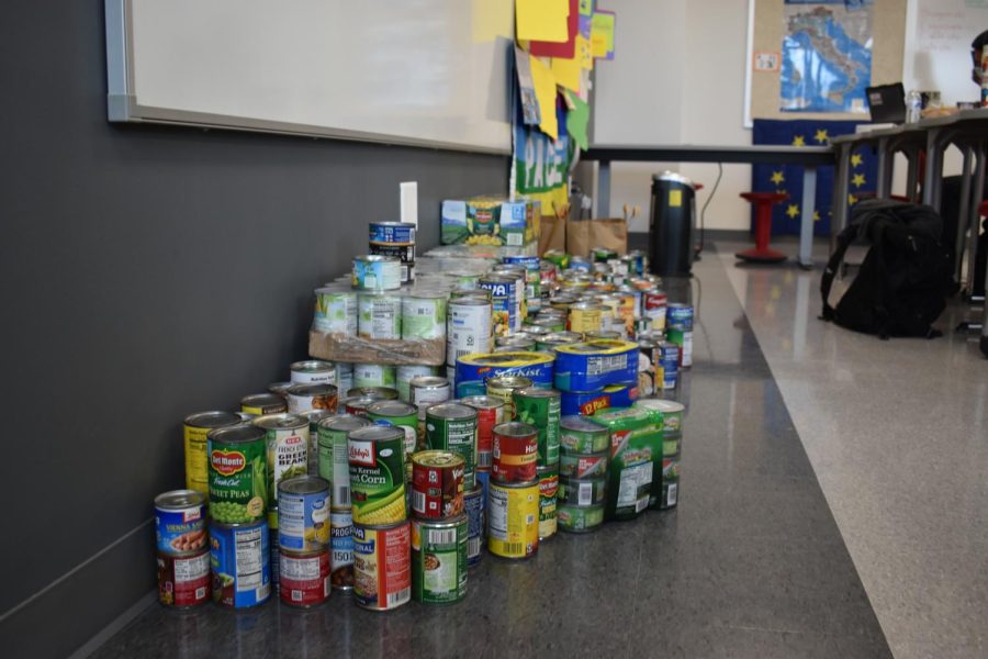 The cans collected for the Houston Food Bank sit in Maria Borsas room, 3721. This year, Bellaire collected 2,417 pounds of food.