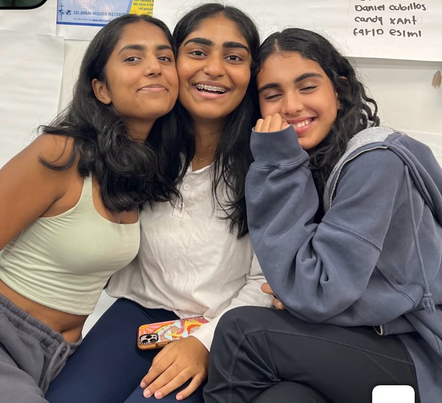 Meena Jammi, Nikhi Kodali and Saanvi Sadana smile for the daily BeReal on Sept. 23. This photo has quickly become one of Jammi and Sadanas most prized possessions. 