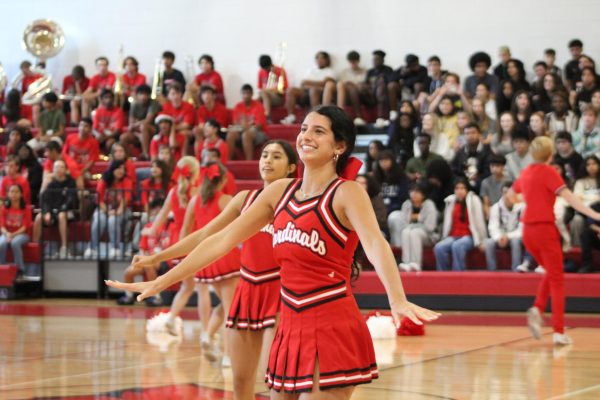 Belles, band, cheer host first pep rally of school year [VIDEO]