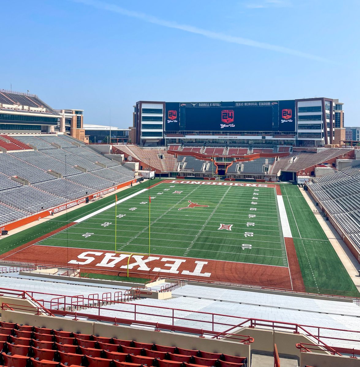 The Darrell K Royal-Texas Memorial Stadium has witnessed decades of competition, team spirit, and some of the most memorable moments in college football. 