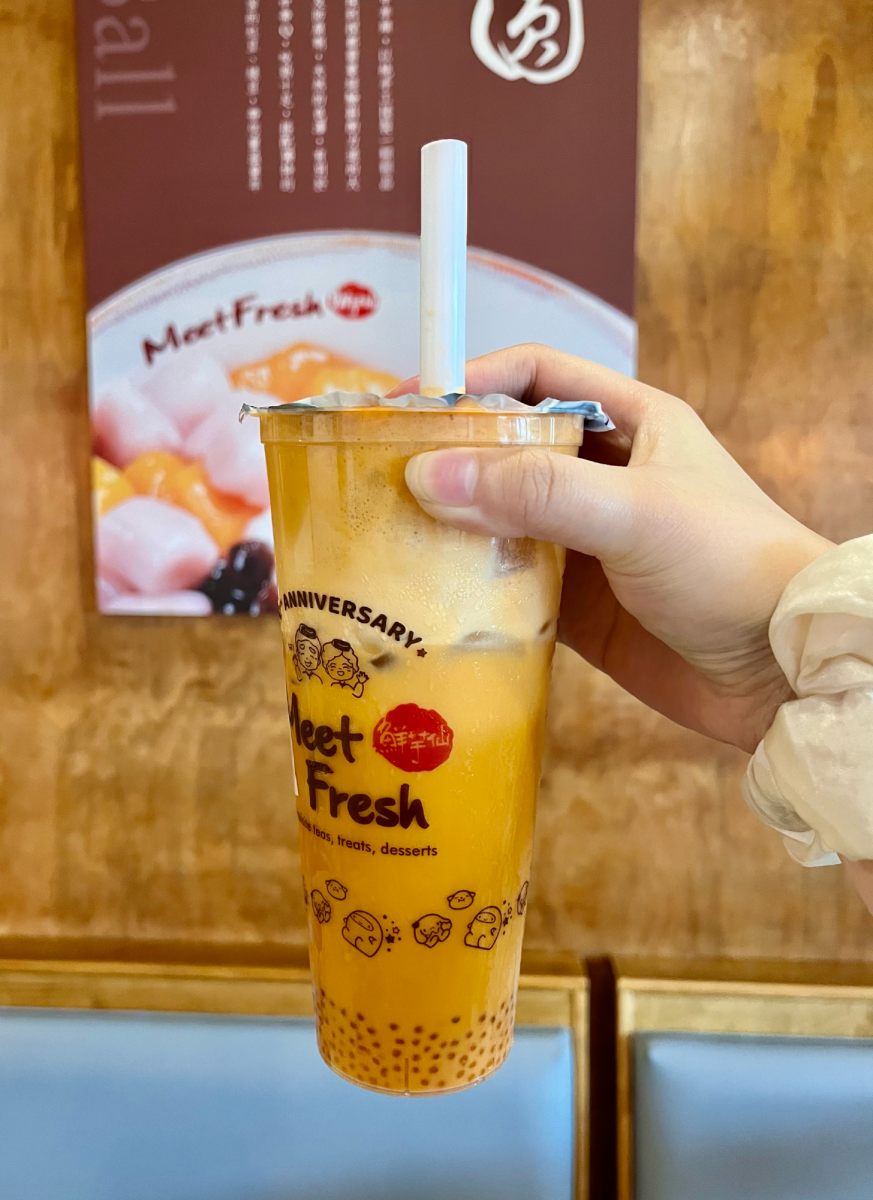 This it the Fluffy Thai Tea Sago drink, a wonderful spin on a classic Thai tea drink with the perfect amount of chewy sago to balance out the sweetness of the Thai tea. If you've tried Thai tea before, you would definitely enjoy this.